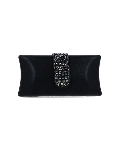 Black Clutch With Embellished Hardware_85583_01_01