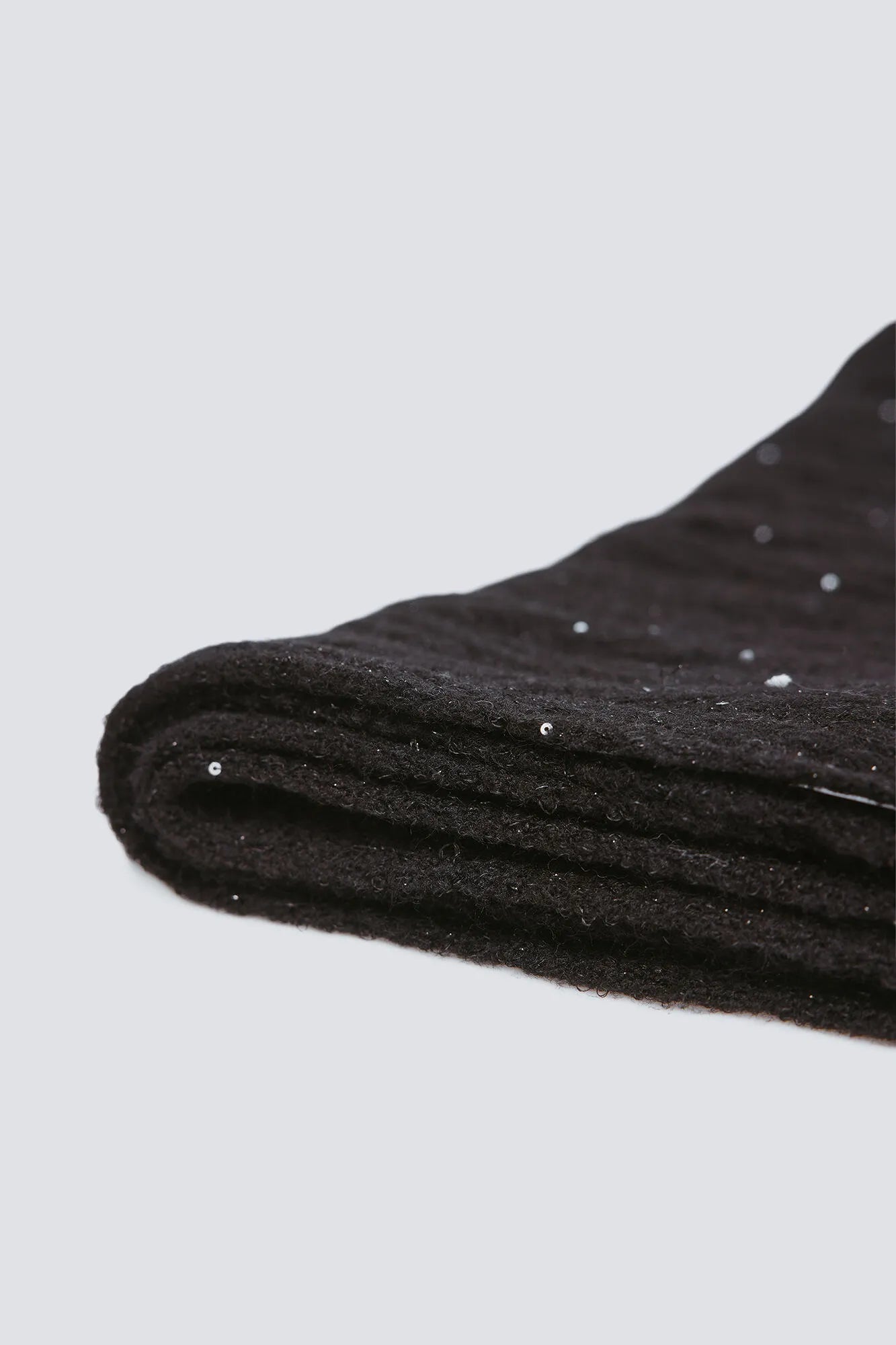 Springfield_Black_Sequin Scarf_8562500_01_04