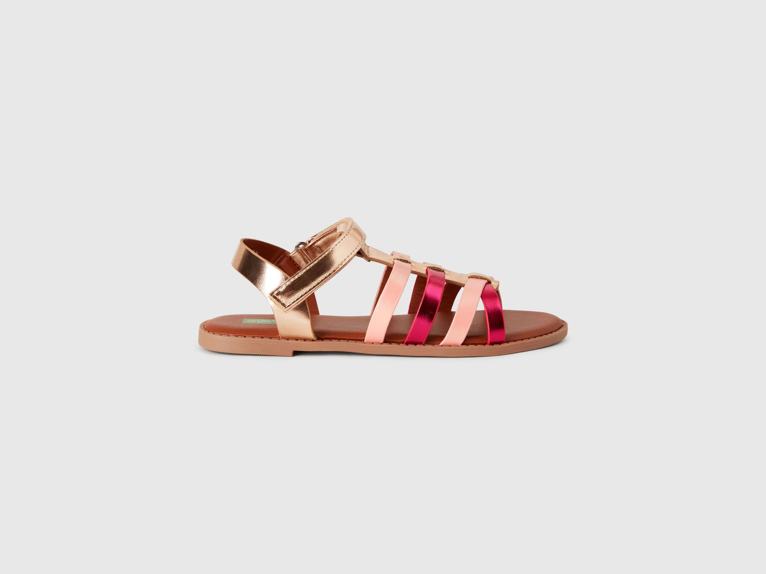 Benetton_Glossy Flat Sandals_86E3CD01S_901_01