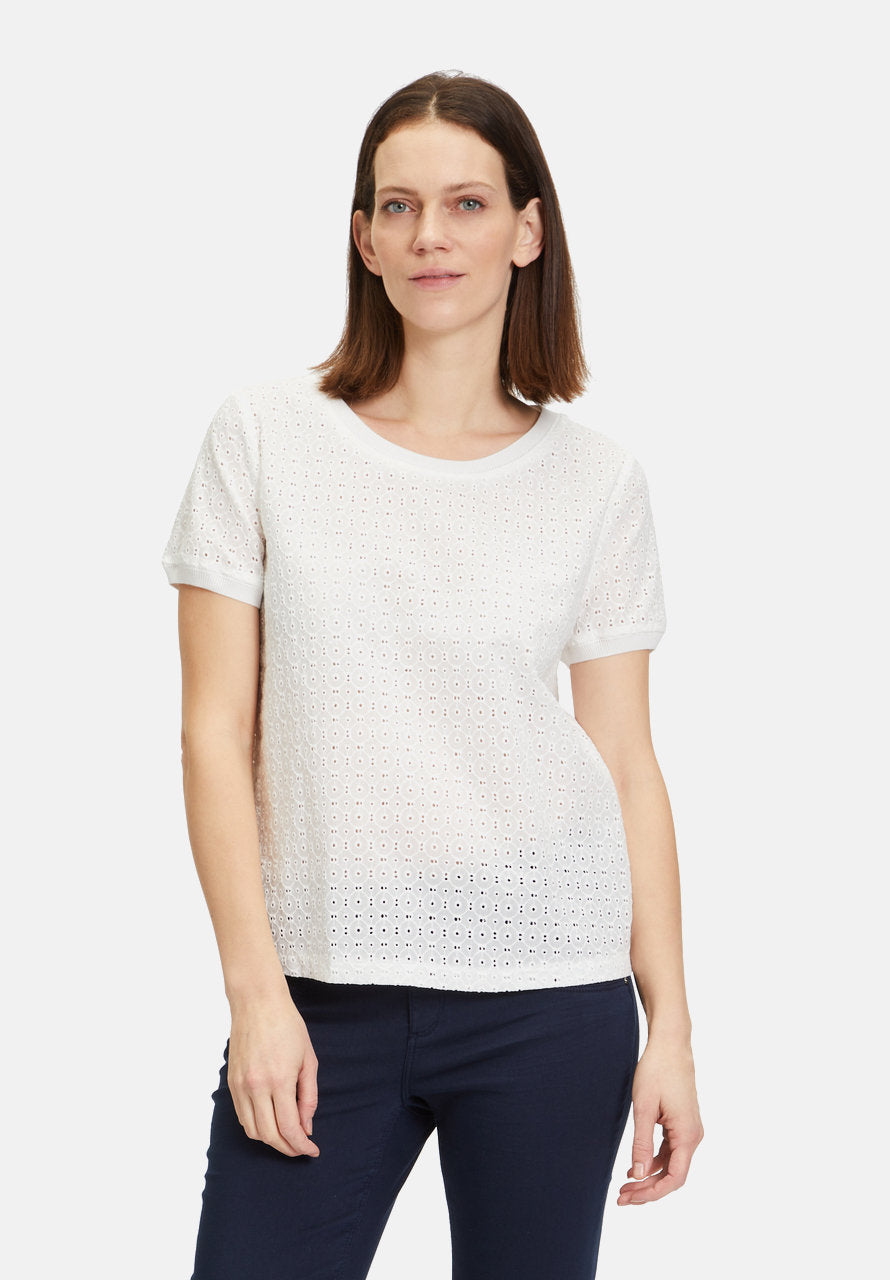White T Shirt With Embroidery_8753 3349_1014_01