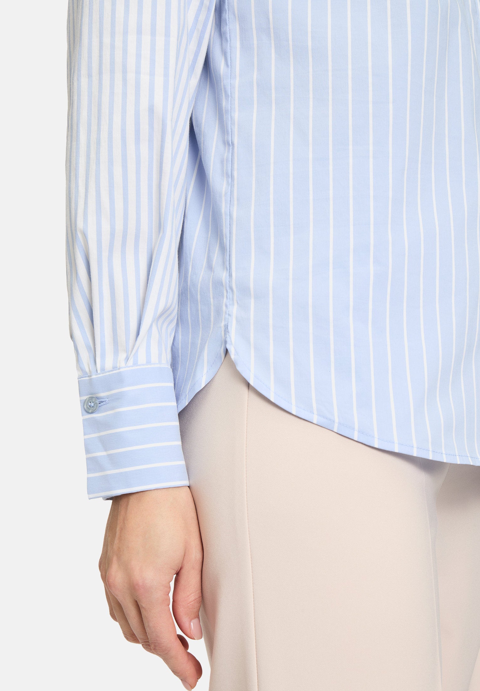 Betty Barclay_Collared Shirt Blouse_8814-1138_8810_07