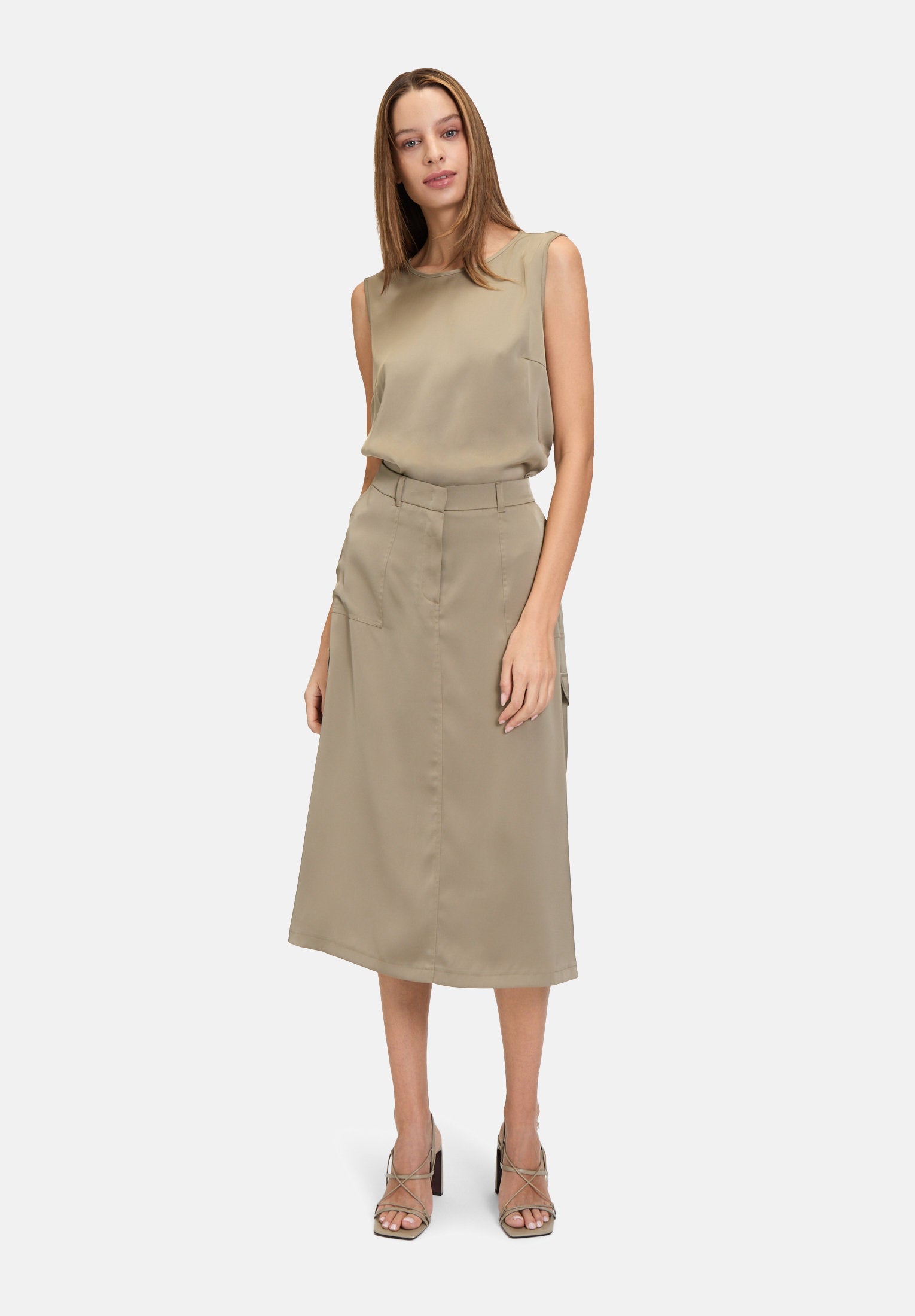 Betty Barclay_Slip-On Blouse_8821-1196_7366_02