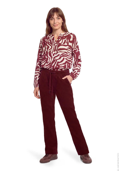 Betty Barclay Nature/Dark Red Women Overblouse SKU: 8826-3151_1806 Image 02