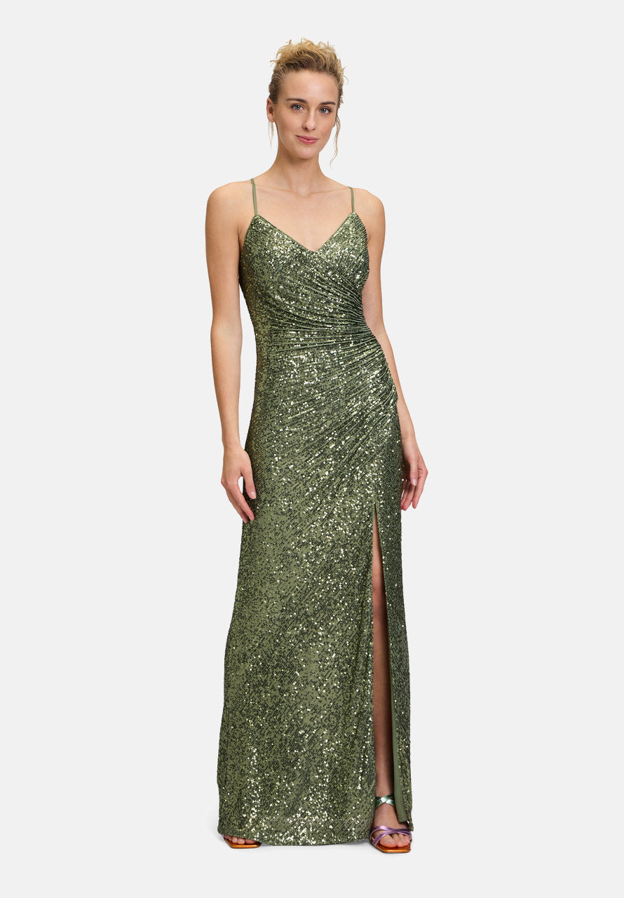 Evening Dress Figure-Hugging_8826-4478_5602_01