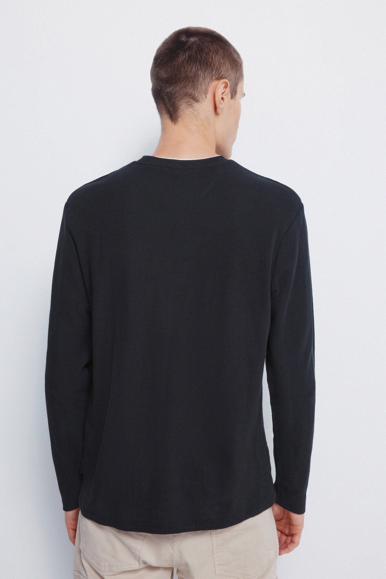 Springfield_Black_Double Waffle Fabric T-Shirt_8832417_28_03