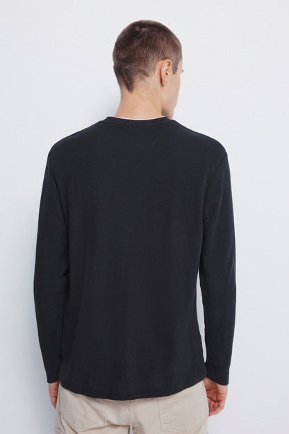 Springfield_Black_Double Waffle Fabric T-Shirt_8832417_28_03