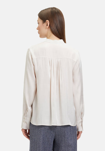 Slip Blouse with Gathers_8834-3365_1032_03