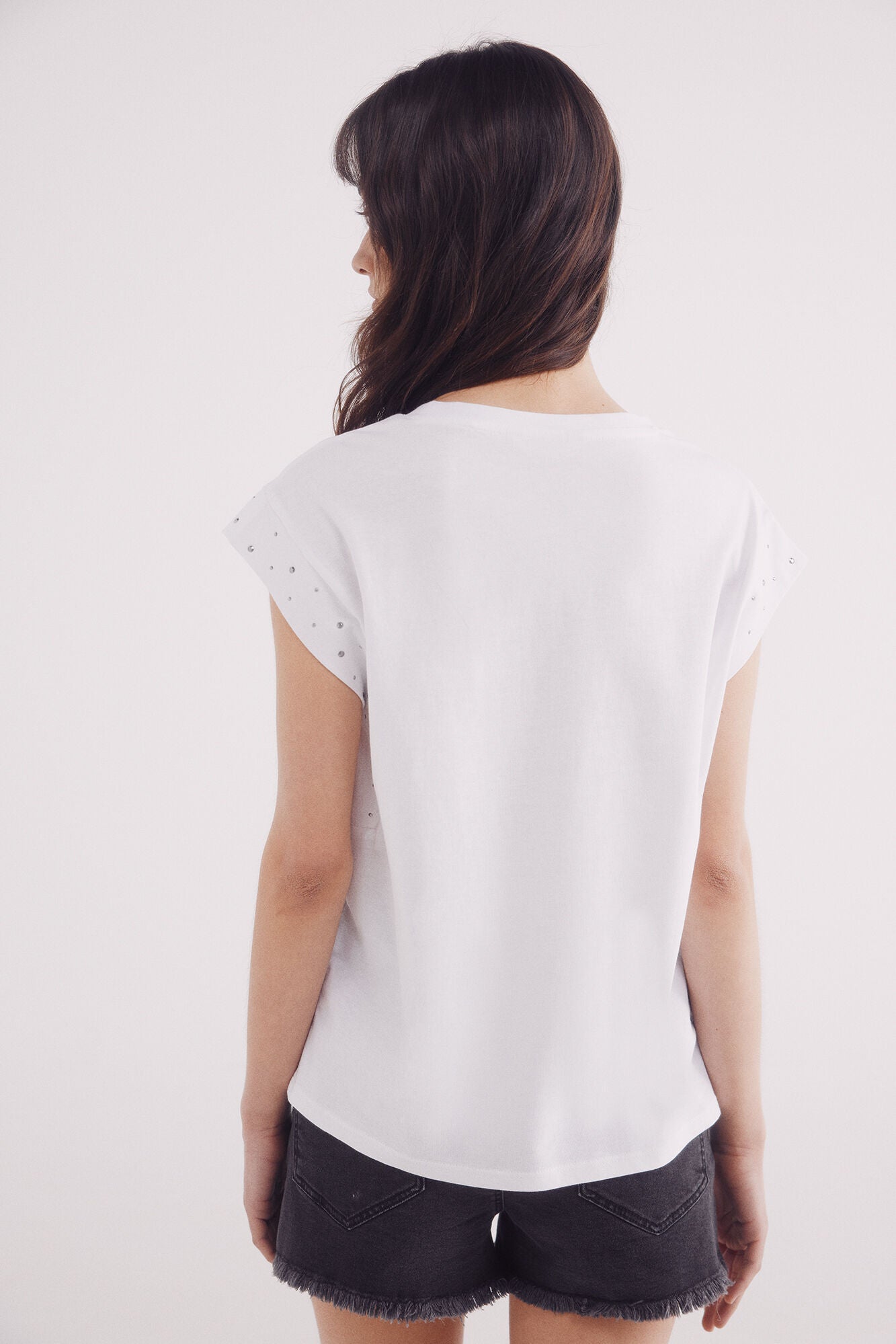 Springfield_White_Crystal Studded Sleeves Shirt_8862572_99_04