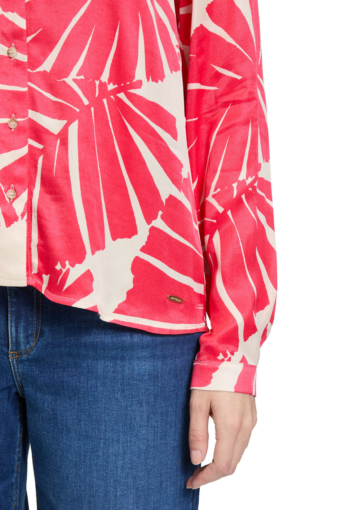 Betty Barclay_Blouse Short 1/1 Sleeve_8872-3299_1826_07