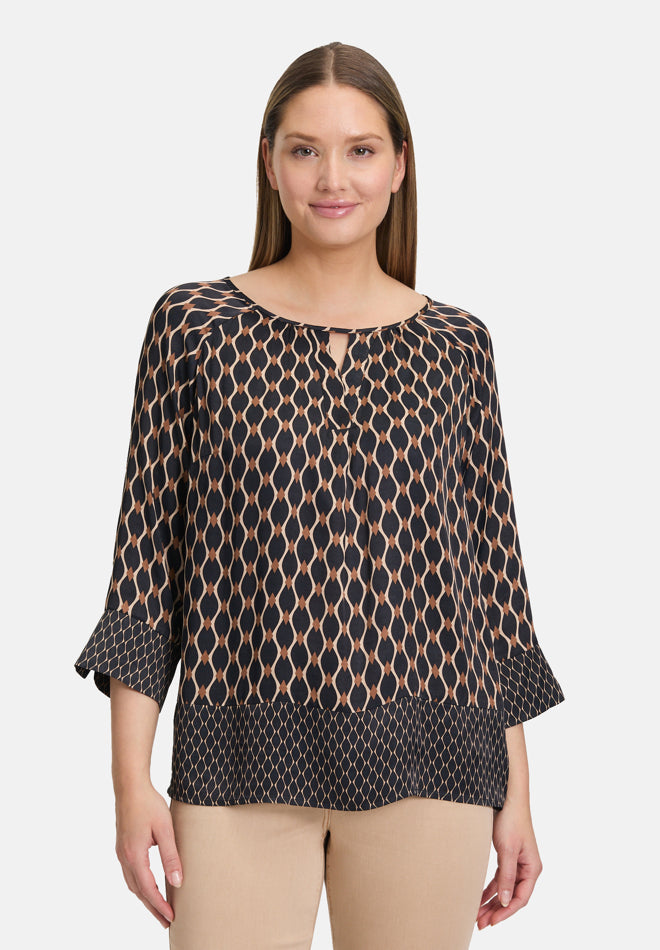 Betty Barclay_Black/Beige_Slip Blouse with Print_8906-1443_9875_01