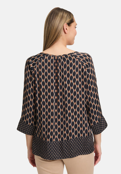 Betty Barclay_Black/Beige_Slip Blouse with Print_8906-1443_9875_03