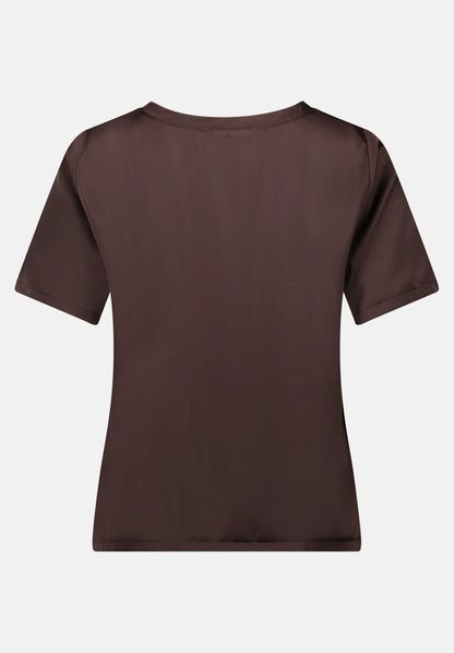 Betty Barclay_Light Maroon_Slip Blouse with Round Neck_8921-1038_7410_05