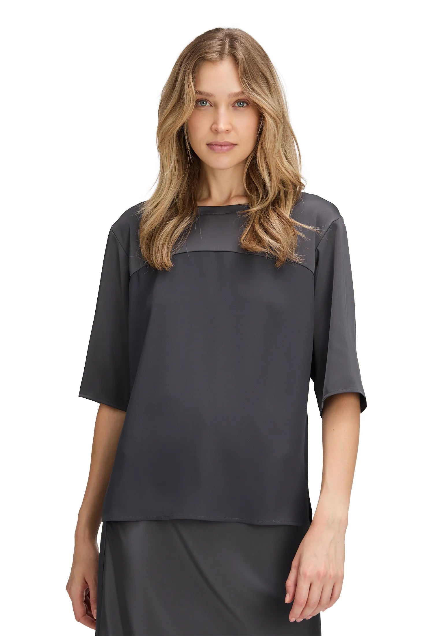 Betty Barclay_Black_Overblouse_8927-1196_9095_01
