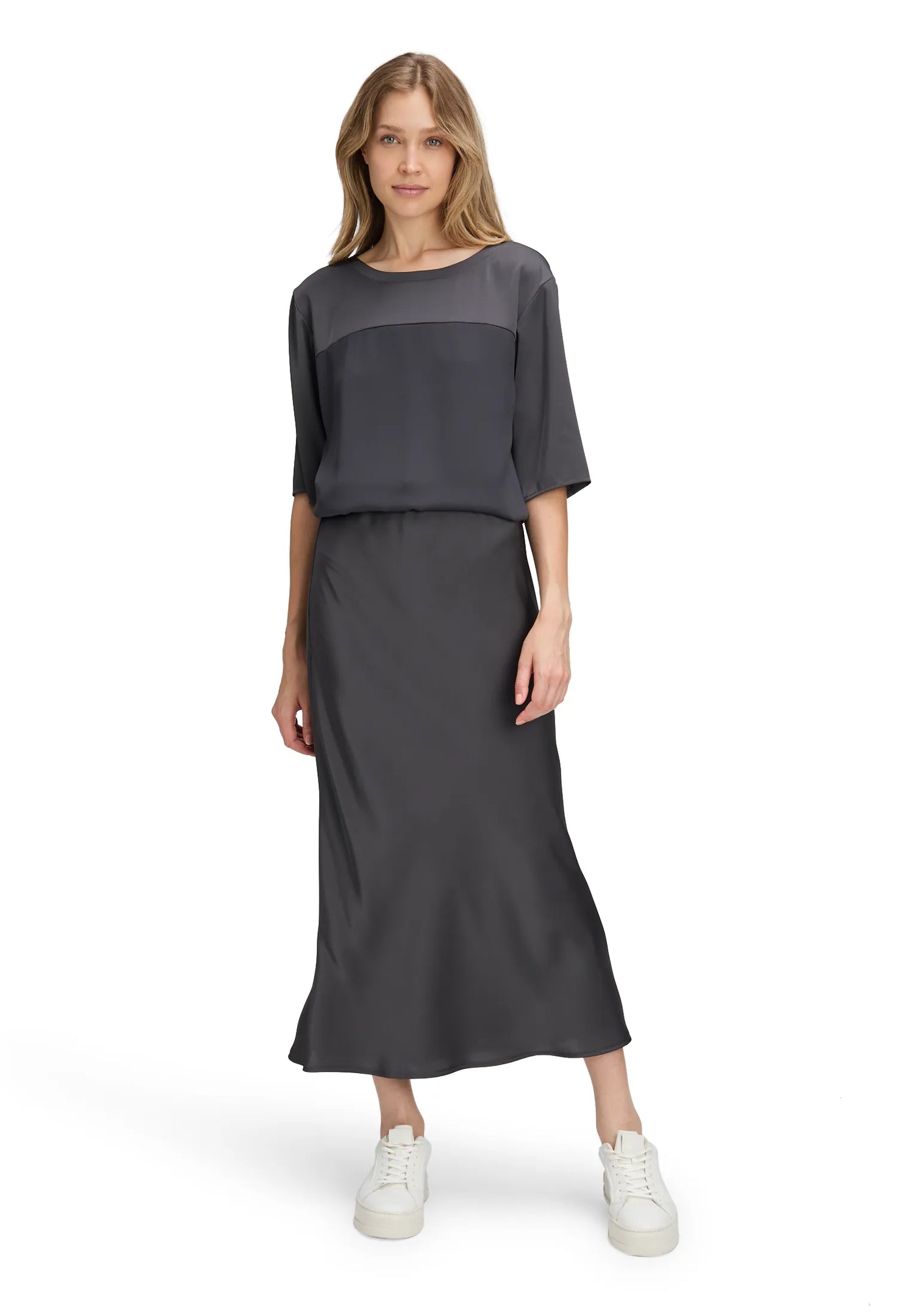 Betty Barclay_Black_Overblouse_8927-1196_9095_02