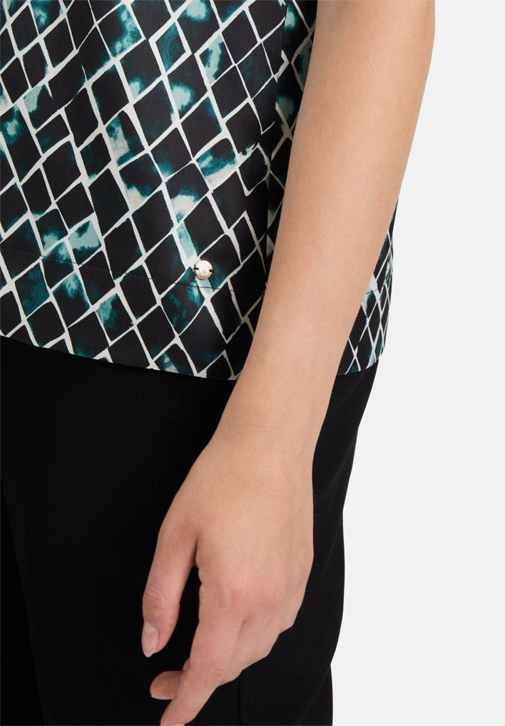 Betty Barclay_Mint/Black_Slip Blouse with Cap Sleeves_8933-3487_5809_07