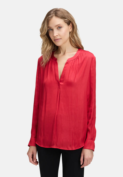 Betty Barclay_Red Scarlet_Satin Blouse Long Sleeves_8942-1668_4635_01