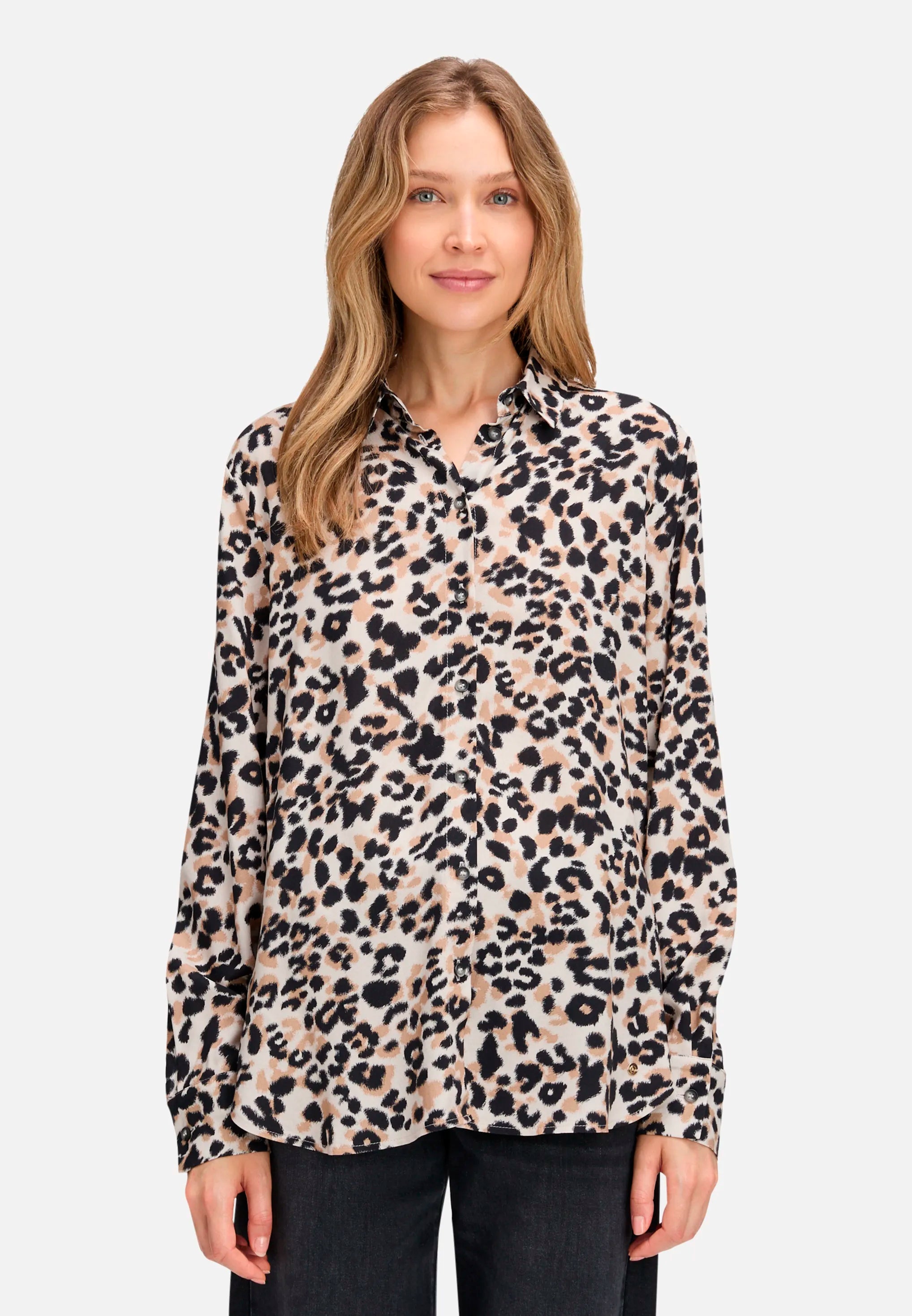 Betty Barclay_Beige/Black_Printed Shirt Blouse_8944-3212_7898_01