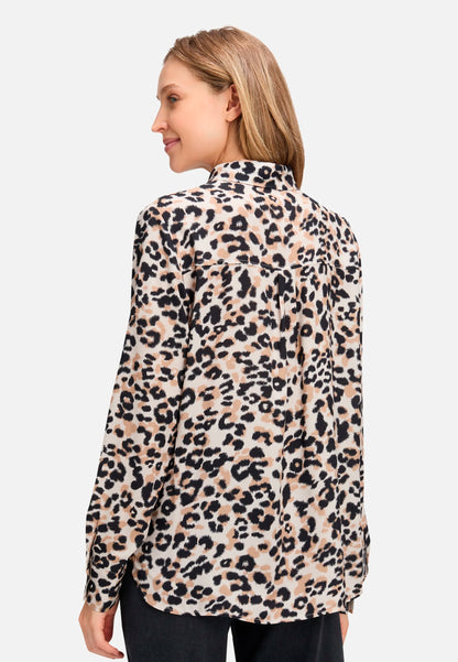 Betty Barclay_Beige/Black_Printed Shirt Blouse_8944-3212_7898_03