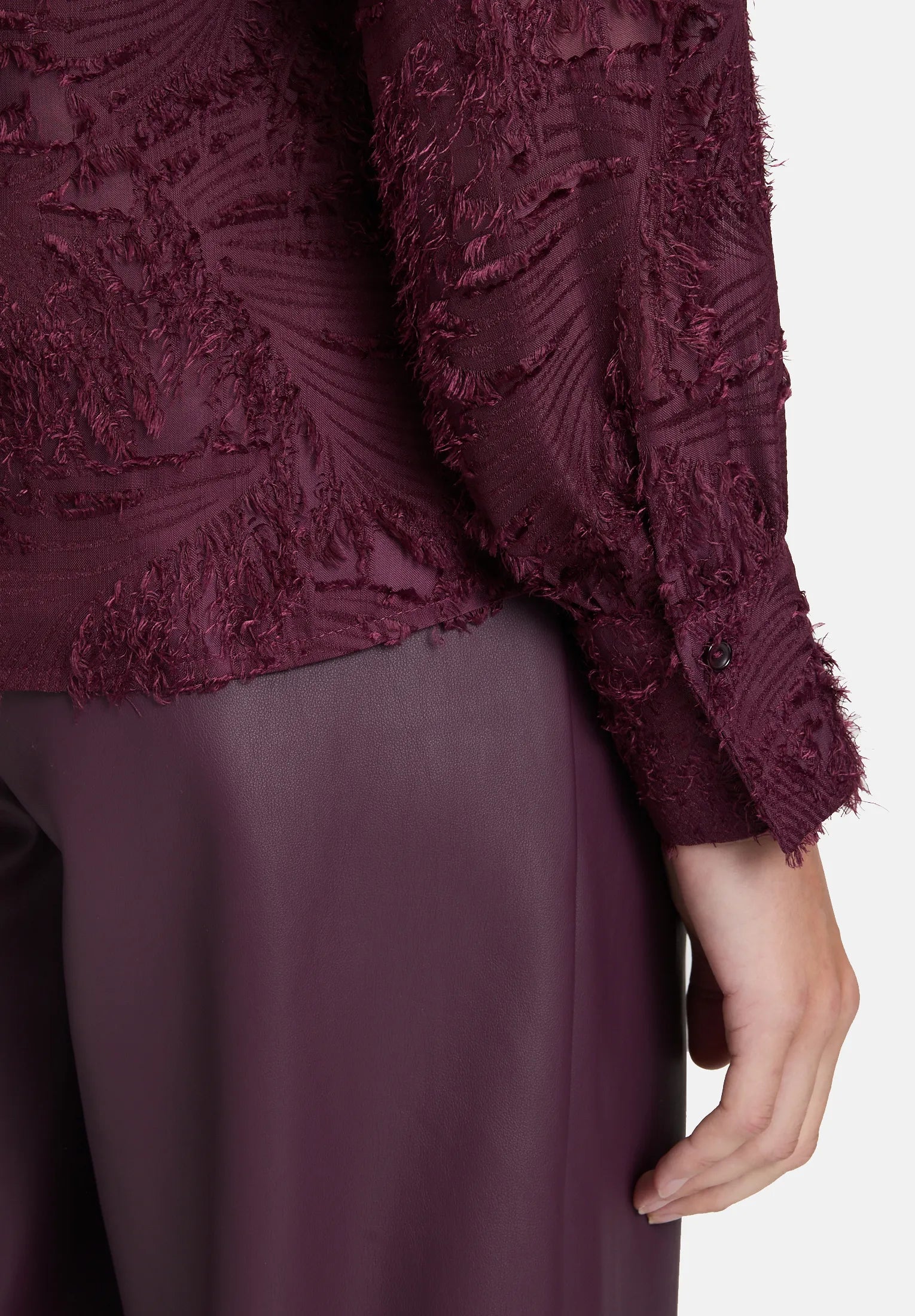 Betty Barclay_Dark Aubergine_Structured Shirt Blouse_8963-3274_4685_08