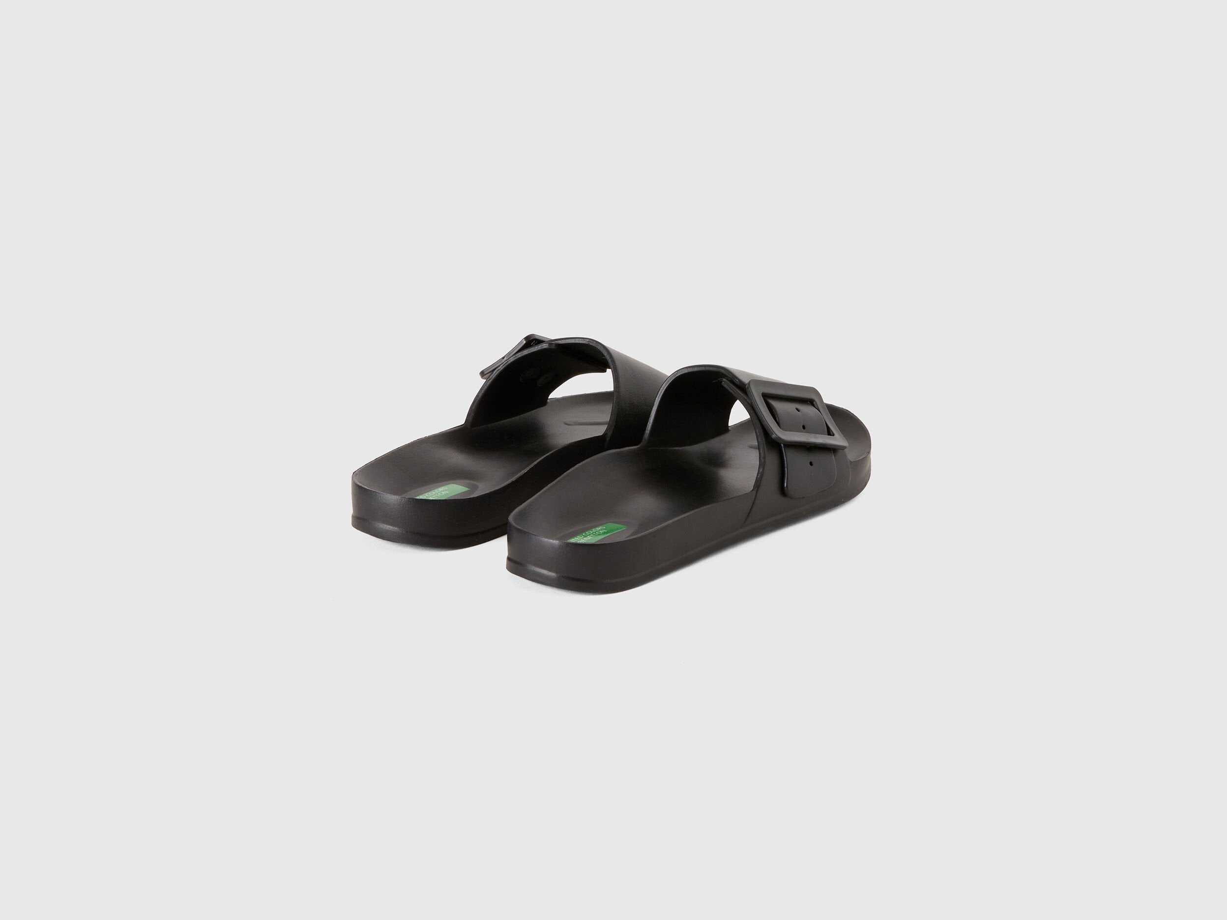 Sandals With Band And Buckle_8G3E1D01A_901_03