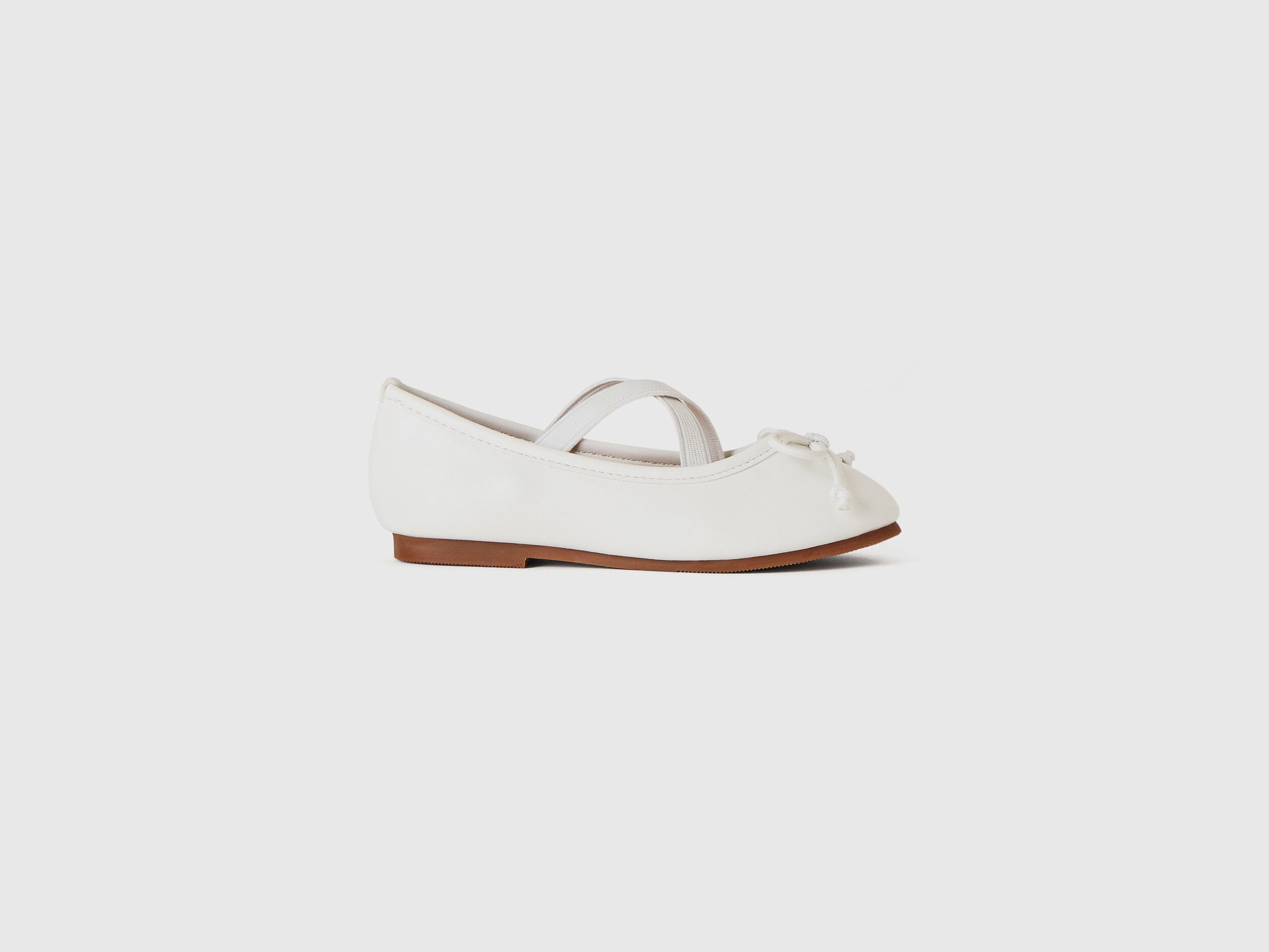 Ballet Flats With Bow_8H6DCD01A_101_01