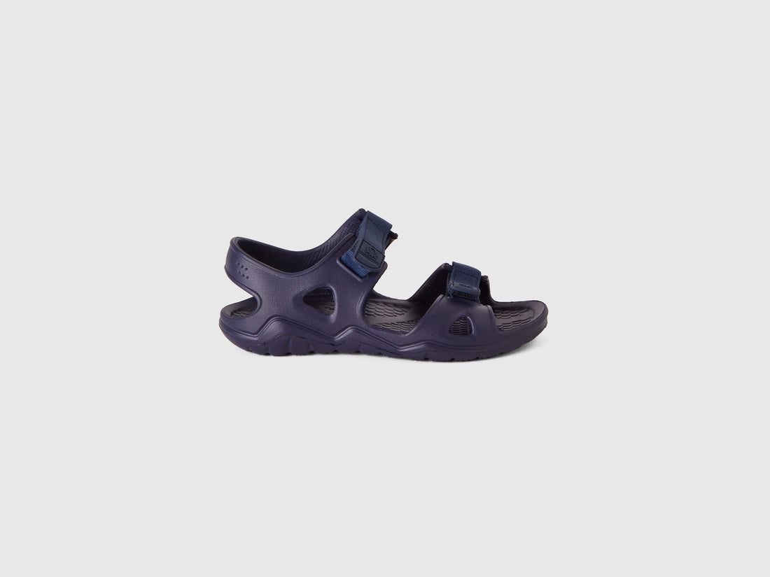 Sandals In Lightweight Rubber_8Puwcd016_217_01
