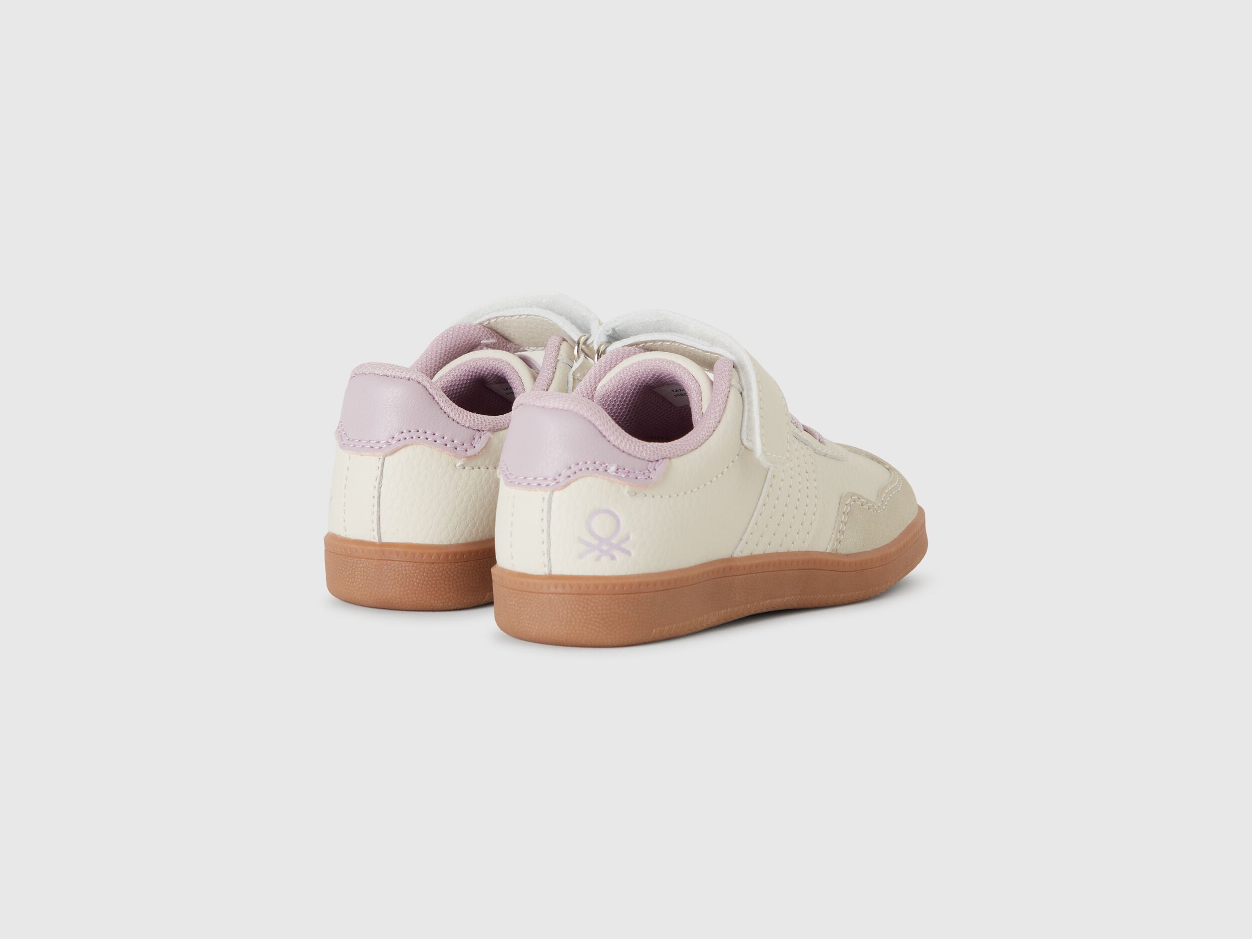 Benetton_White_Sneakers in Imitation Leather and Suede_8S5VGD01D_074_03