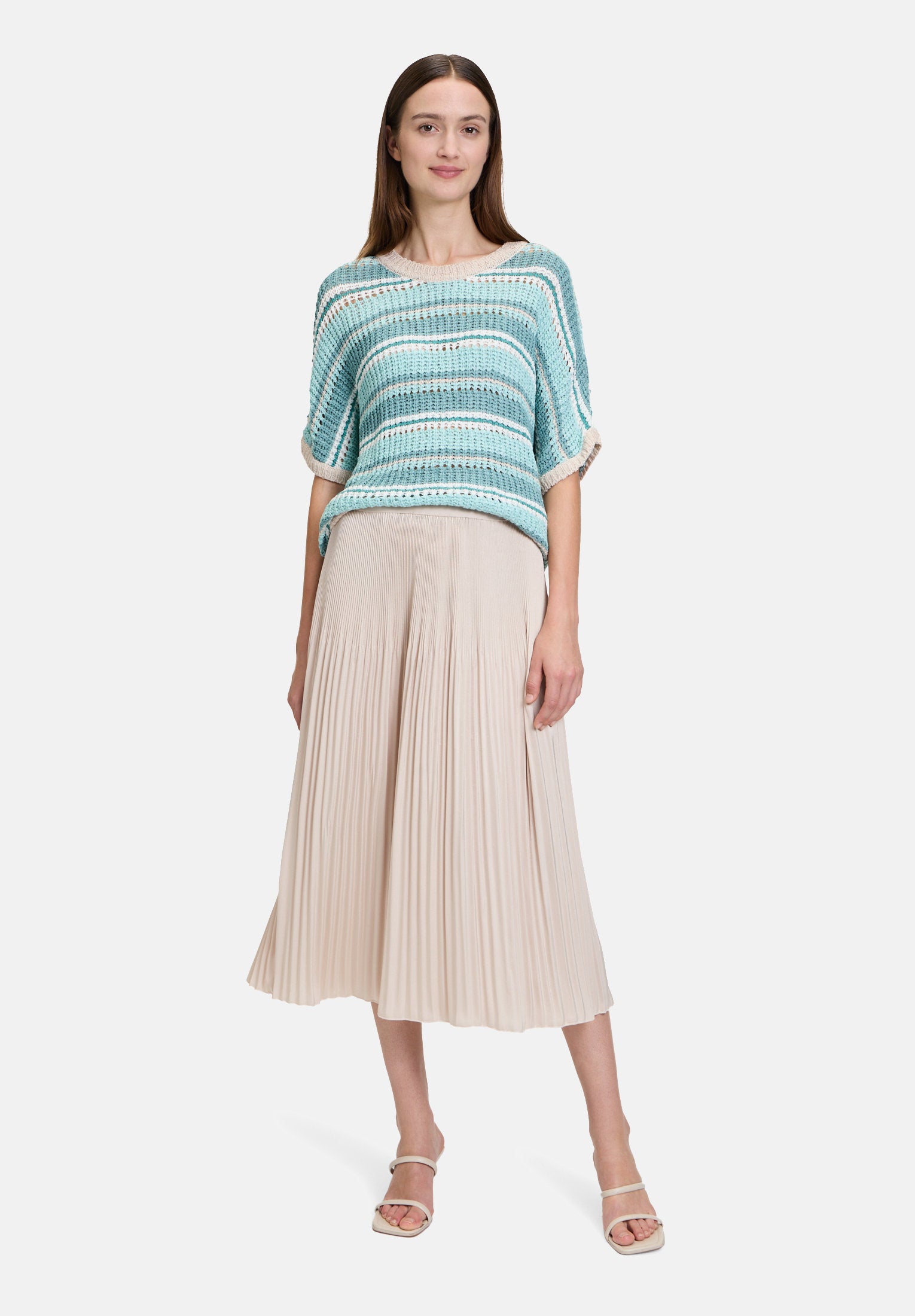 Betty Barclay_Midi Skirt with Pleats_9020-3285_1098_01