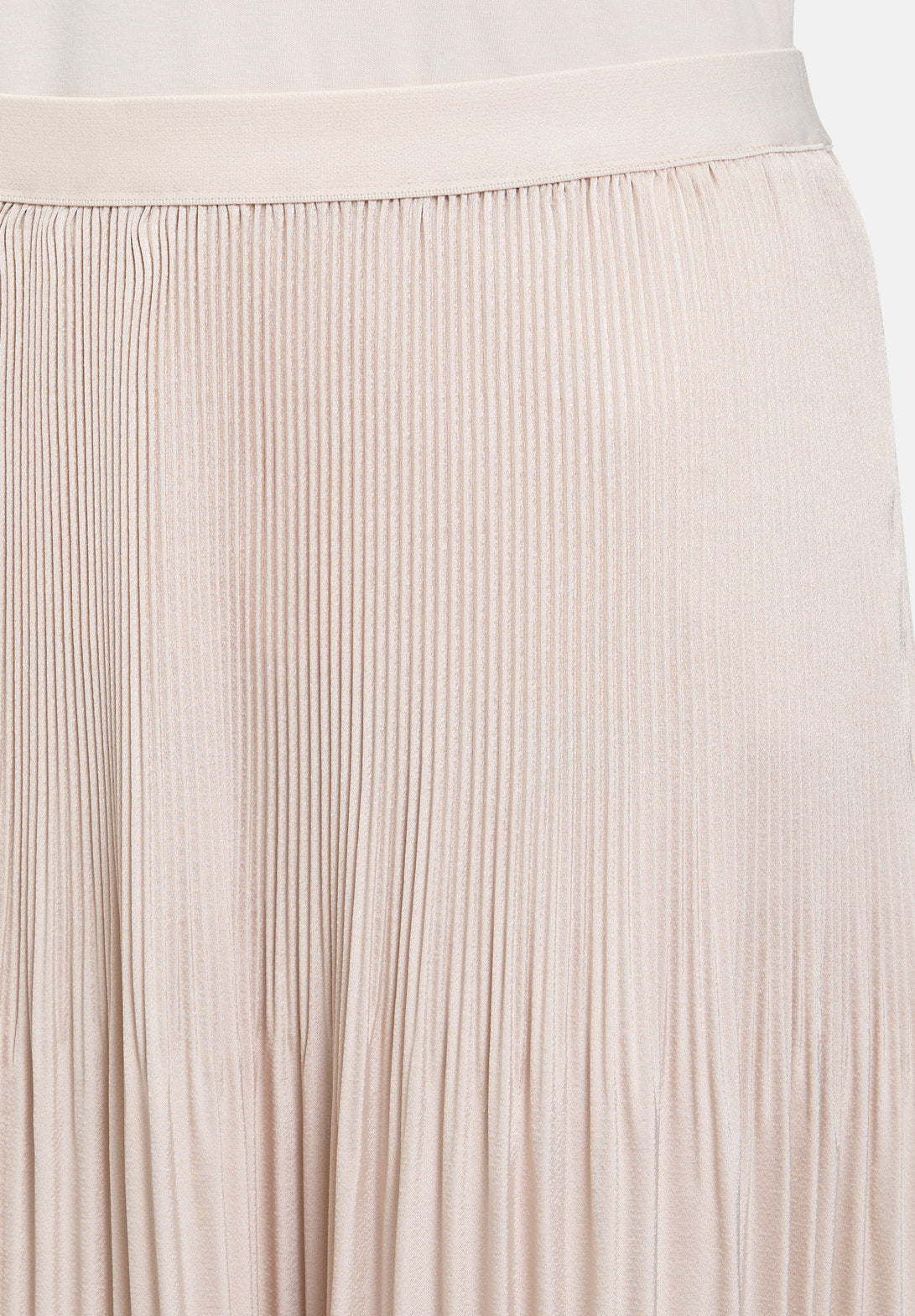 Betty Barclay_Midi Skirt with Pleats_9020-3285_1098_06
