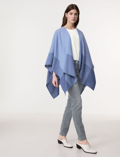 Fashionable Cape With Color Block Design_905003-72002_8021_07