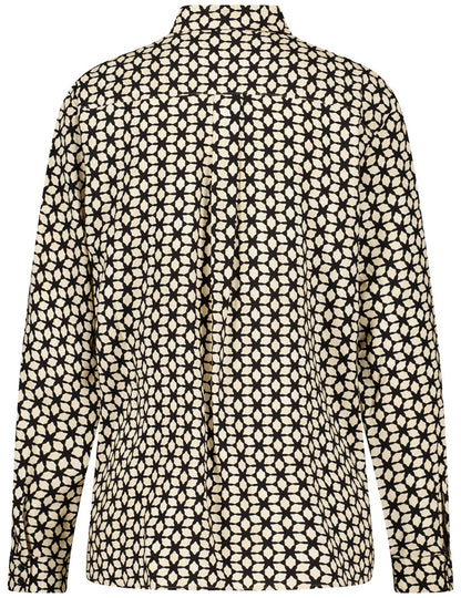 Gerry Weber_Black/Taupe Star Aop_Blouse 1/1 Sleeve_916002-54004_1038_02