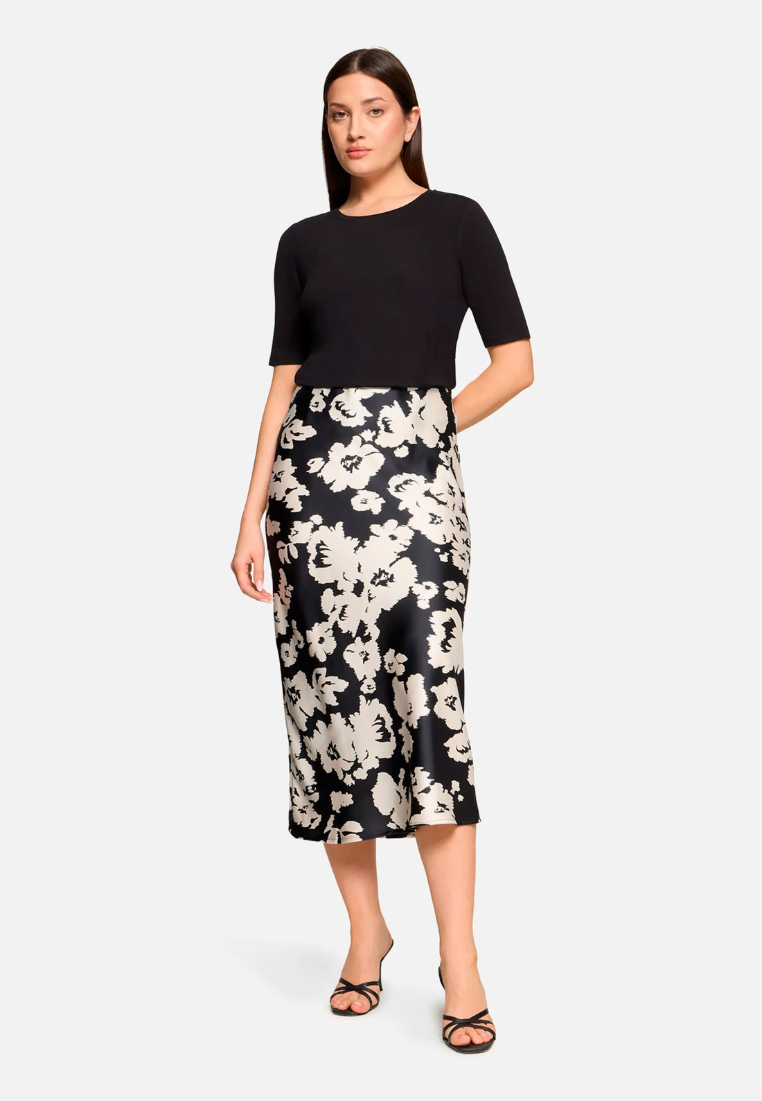 Betty Barclay Black/Cream Women Patterned Satin Skirt SKU: 9455-1741_9812 Image 01