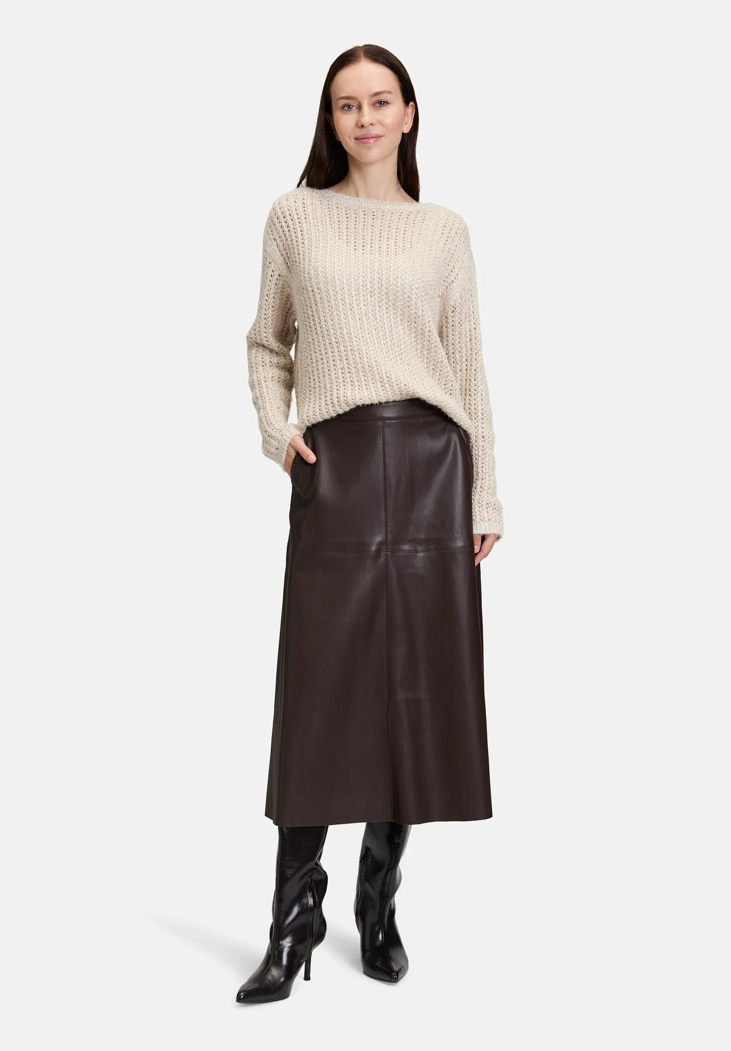 Betty Barclay_Light Maroon_Plain A-Line Skirt_9456-2738_7410_02