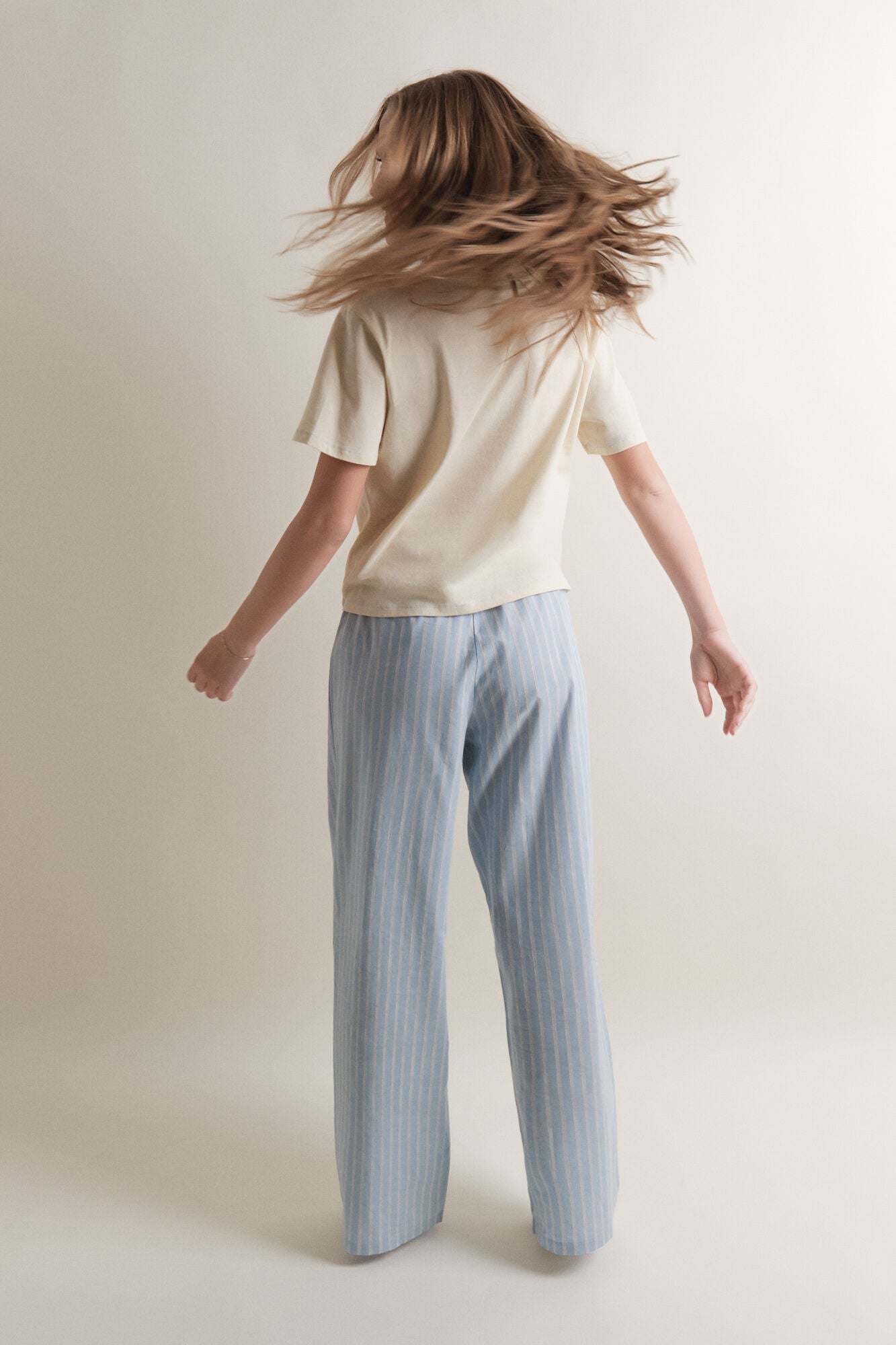 Women Secret_Yellow_Yellow Combined Pyjamas_9522052_05_06