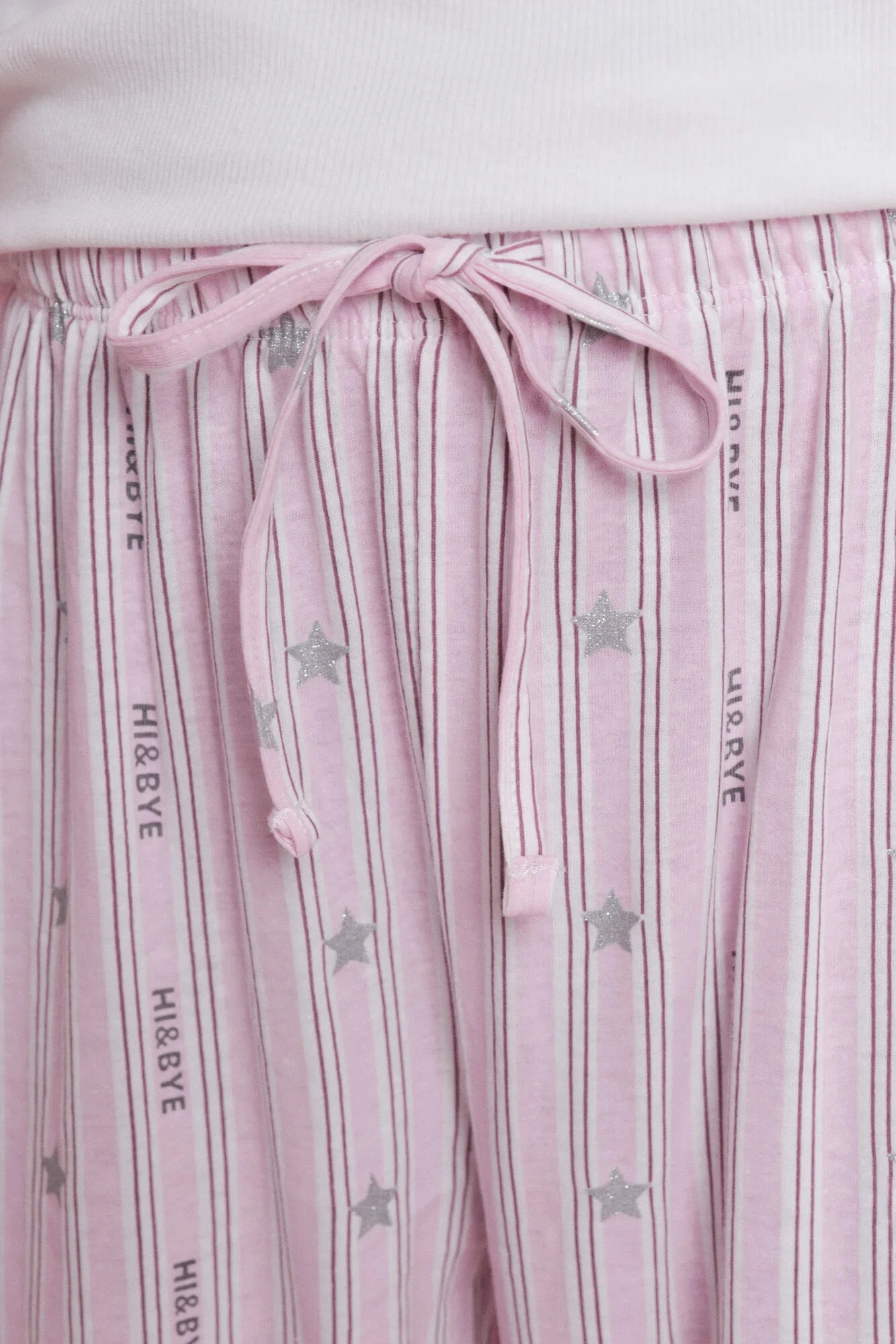 Women Secret_Ivory_Long Pyjamas with White Striped and Logo_9522059_96_04