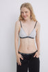 Gloss And Black Mesh Triangular Hold_03