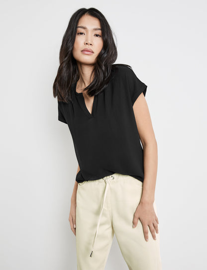 Blouse Shirt with Chiffon Overlayer_971990-19647_1100_01