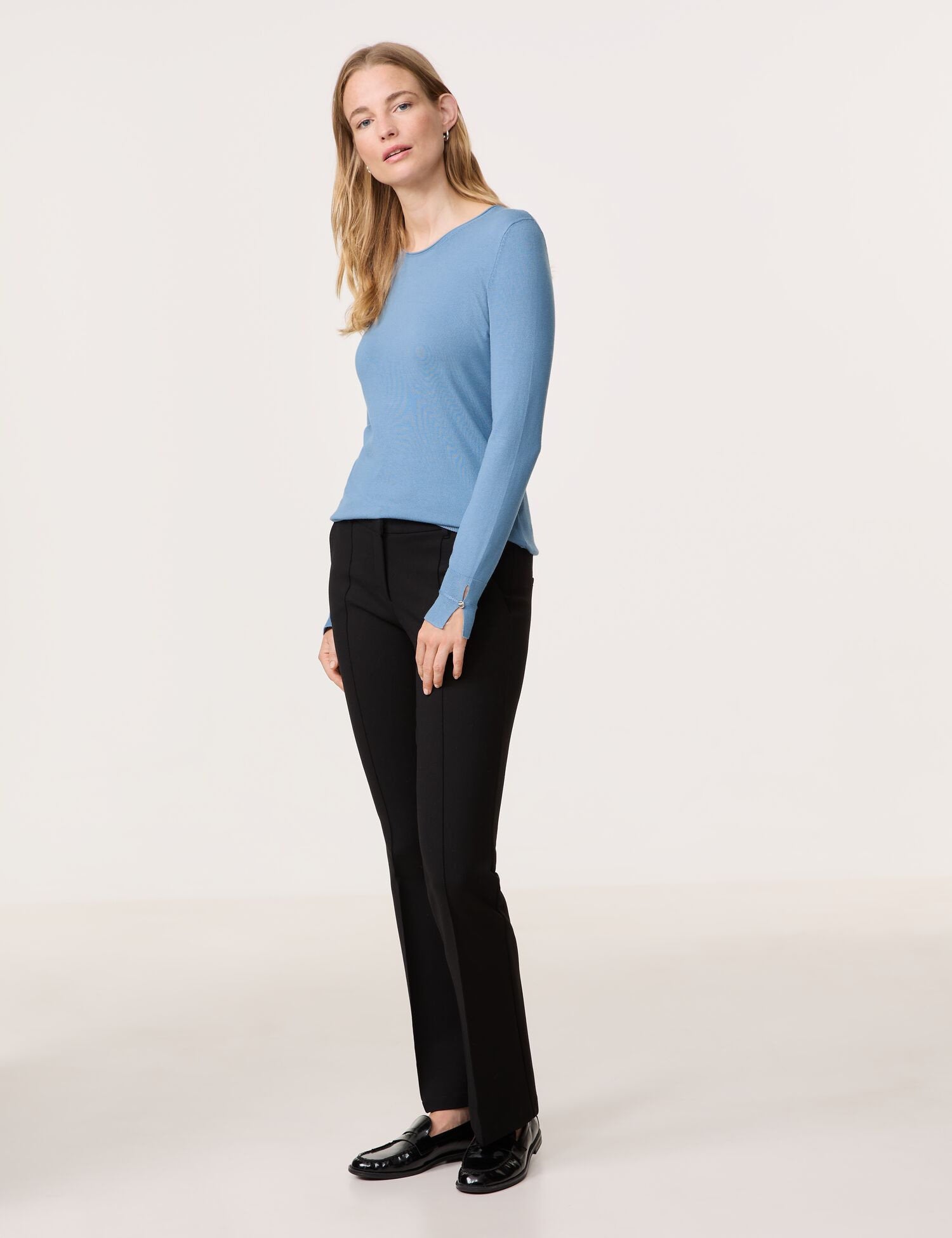 Long Sleeve Jumper In A Sustainable Fine Knit_978055-44727_80946_05