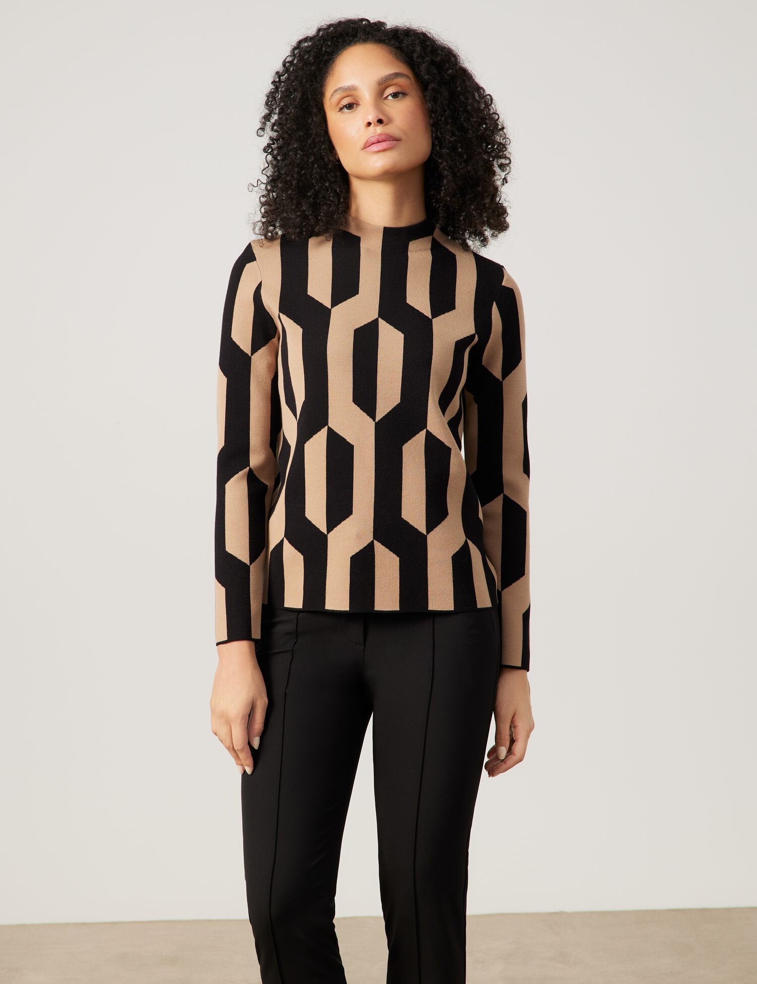 Soft Jumper In A Jacquard Knit_978059-35705_1189_01