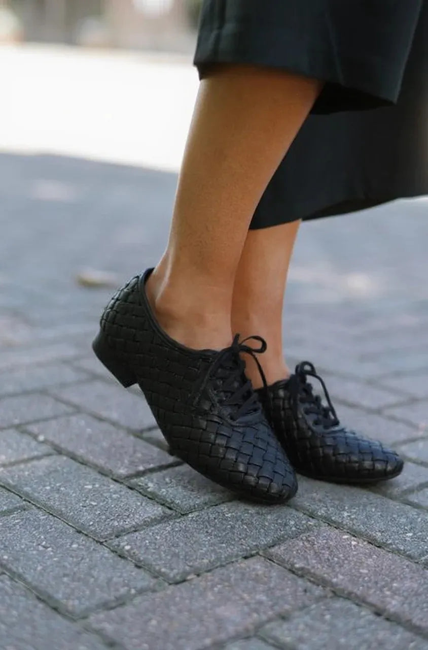 JW PEI_Black_Kayla Weave Strap Flat Shoes_9FS10-1_Black_02