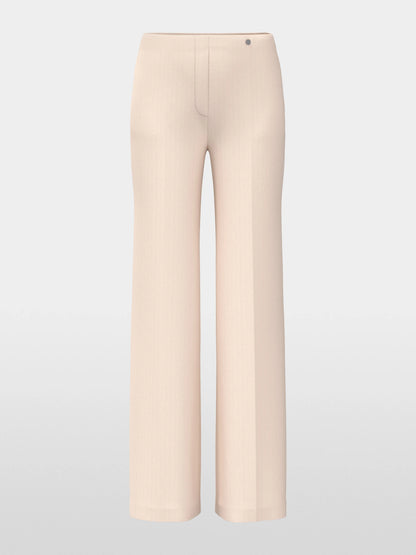 Marc Cain_Magnolia_Puddle Pants Model Winder_AA 81.05 J24_153_06
