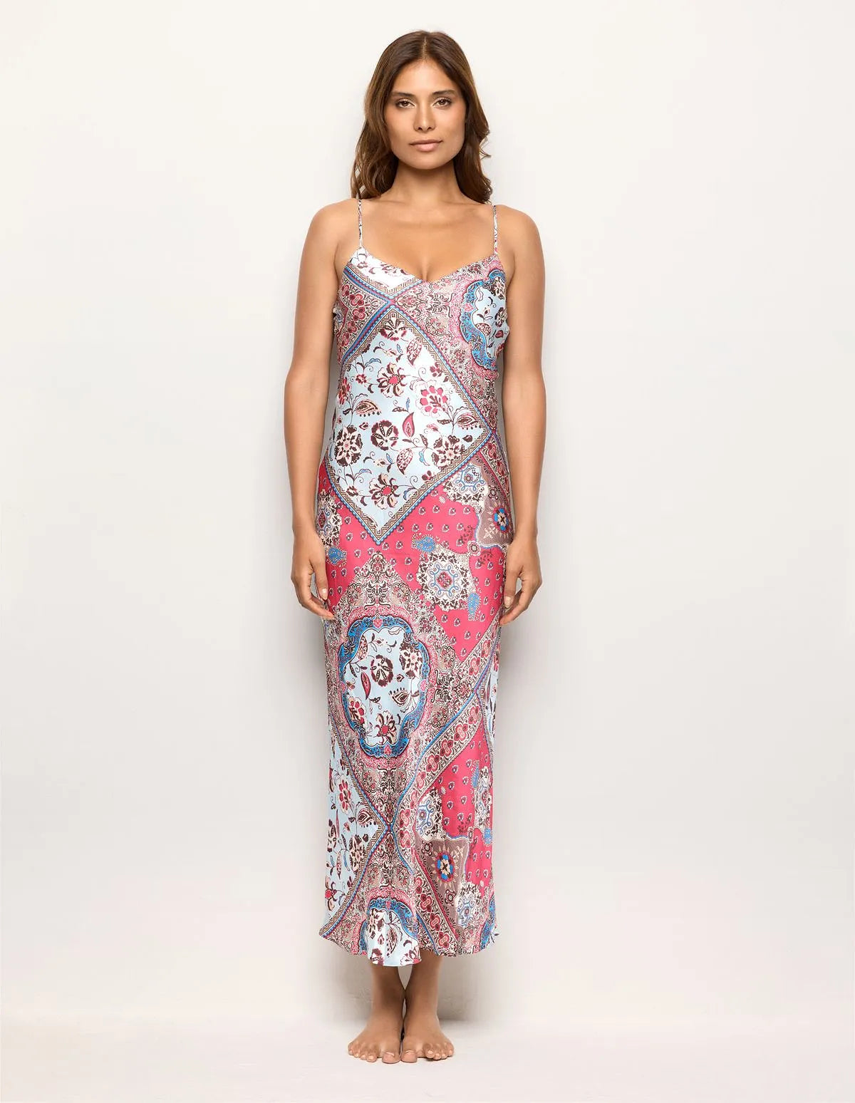 Yamamay_Printed_Viscose Dress with Floral Print Ð Neverending Summer_AABD183001_128_02