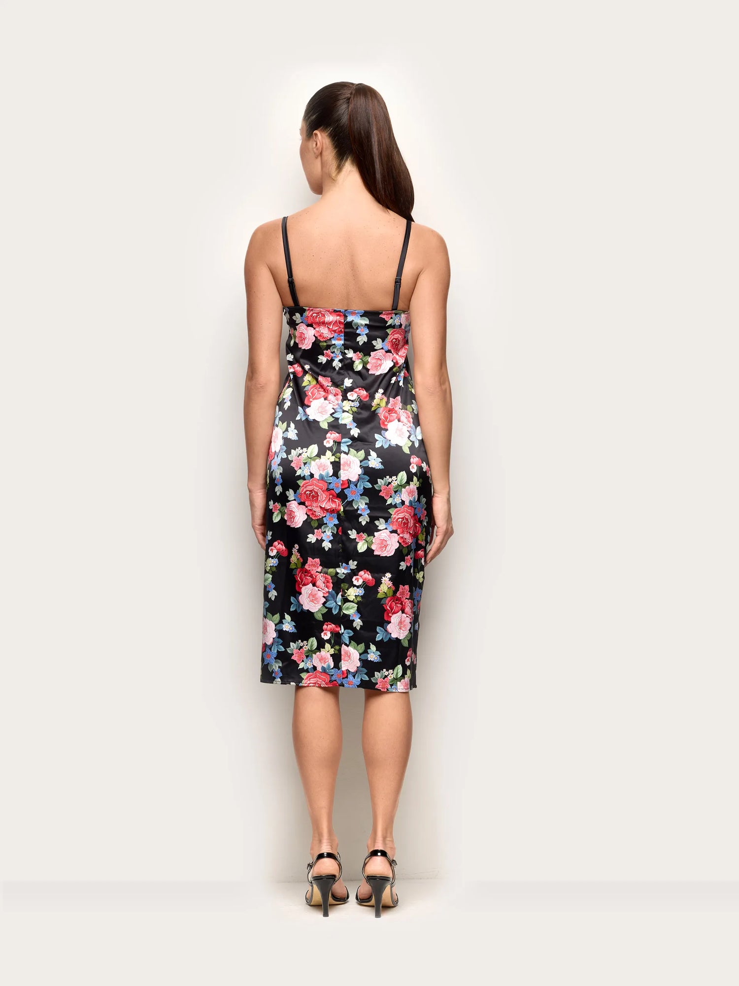 Yamamay_Printed_Dress - Bouquet Ii_AABD191001_128_04