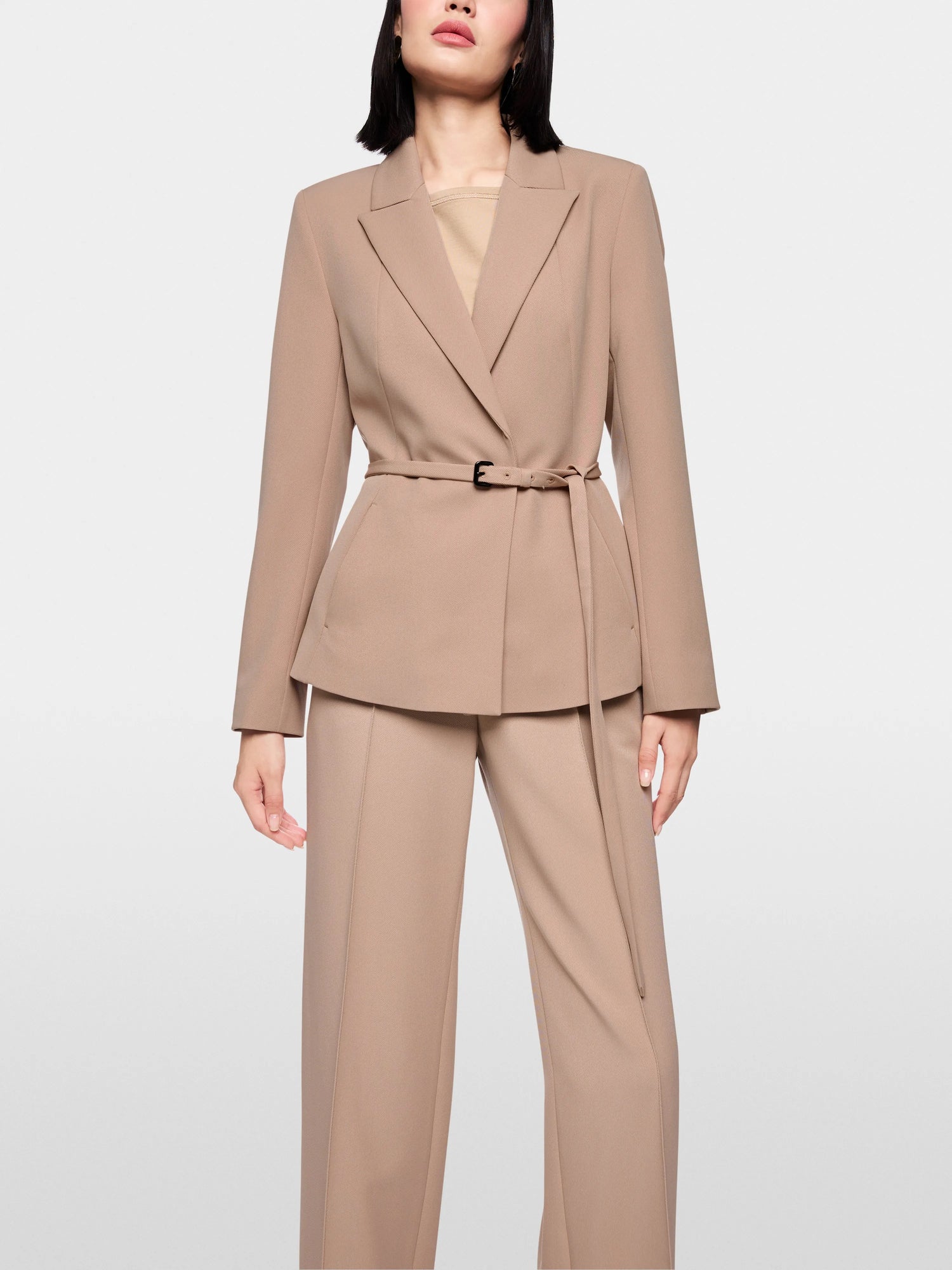 Marc Cain_Warm Taupe New_Elegant Blazer with Waist Belt_AC 34.09 W77_619_06