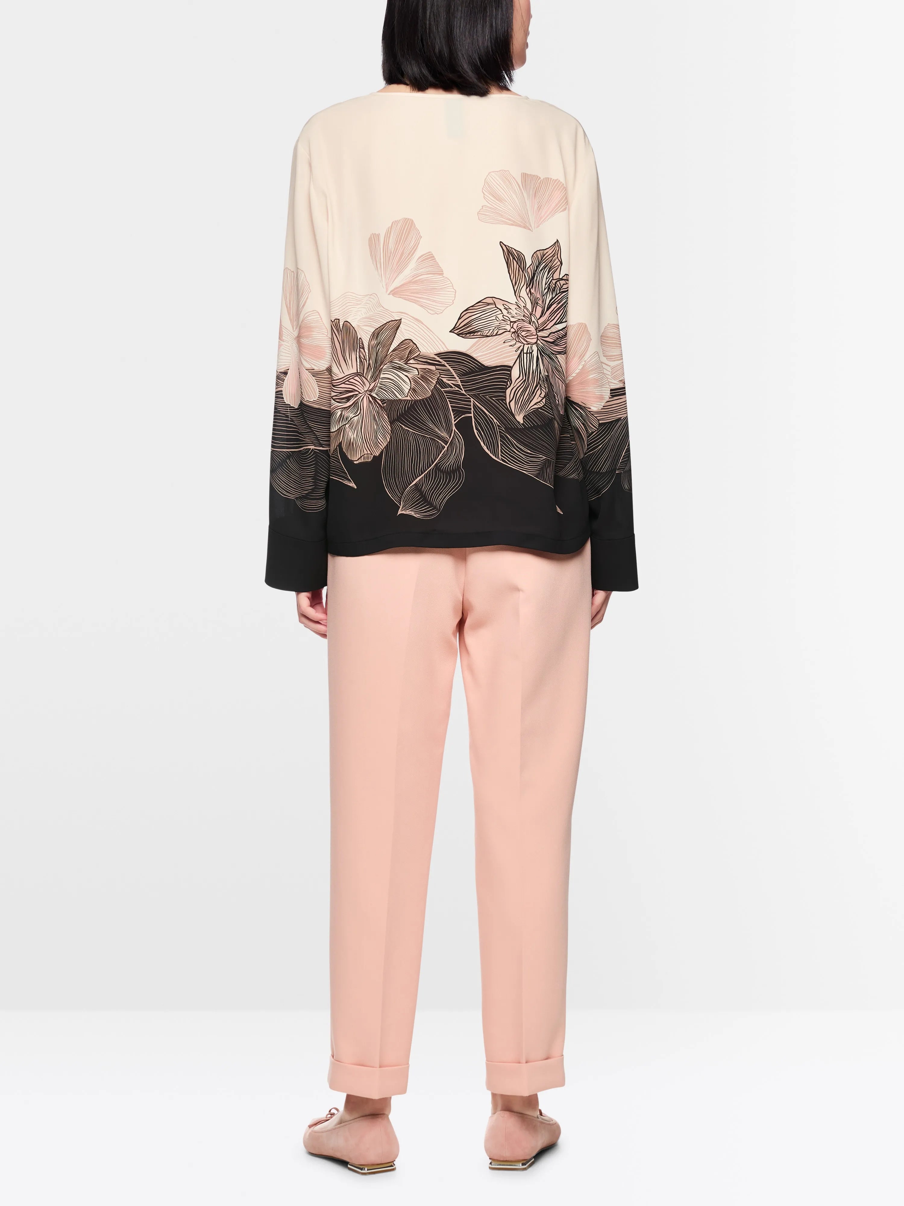 Marc Cain_Black_ÔRethink TogetherÕ Floral Print Blouse_AC 51.08 W07_900_02
