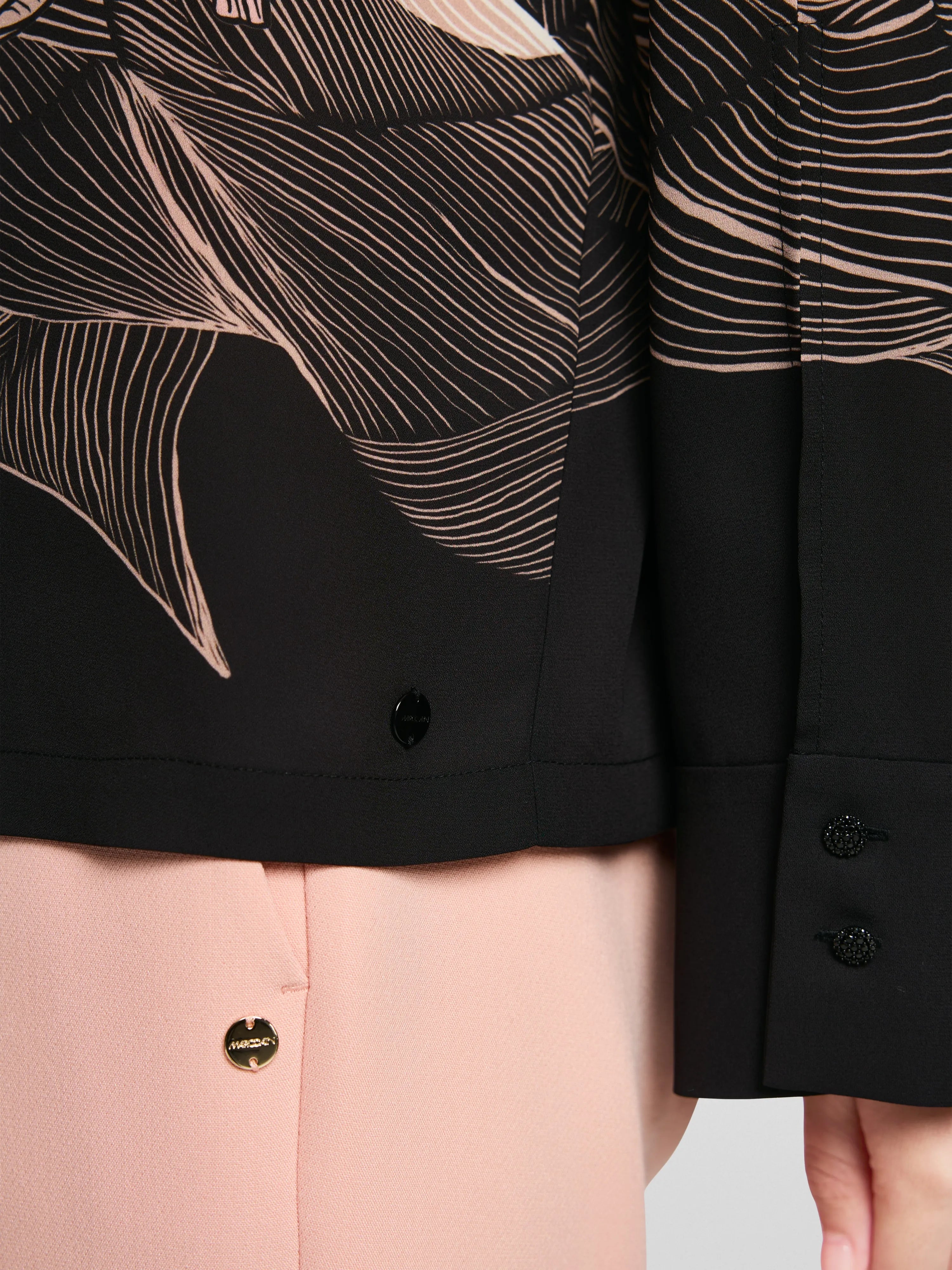 Marc Cain_Black_ÔRethink TogetherÕ Floral Print Blouse_AC 51.08 W07_900_04