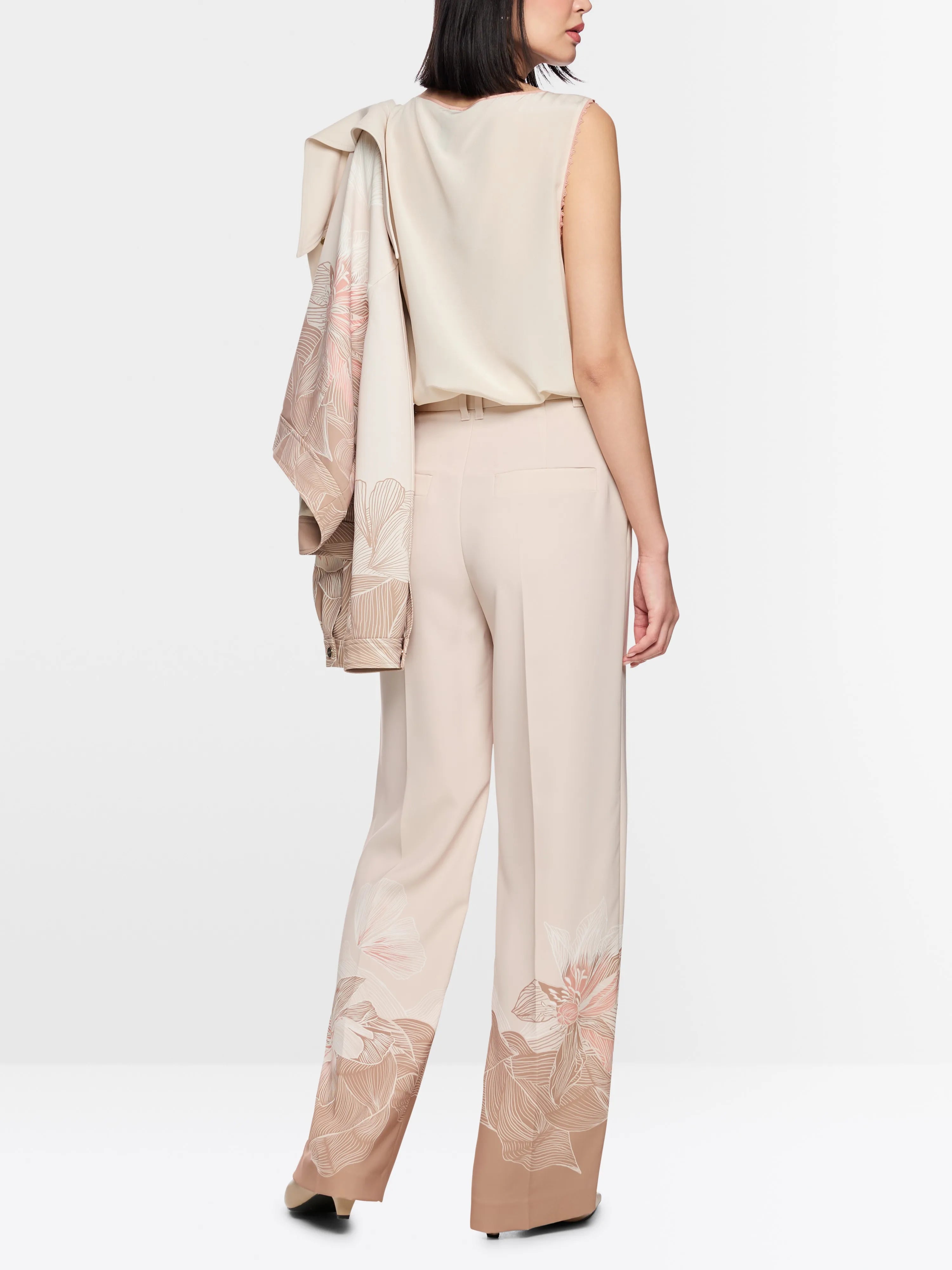 Marc Cain_Warm Taupe New_WUKARI Wide High Waist Fabric Trousers_AC 81.13 W16_619_02