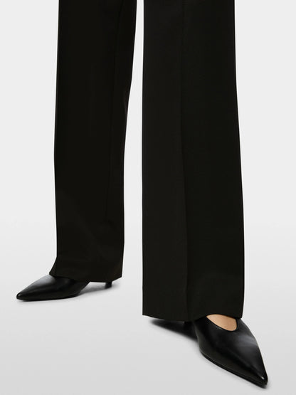 Marc Cain_Black_WAHSINGTON Wide-Fit Pull-On Trousers_AC 81.41 W77_900_04
