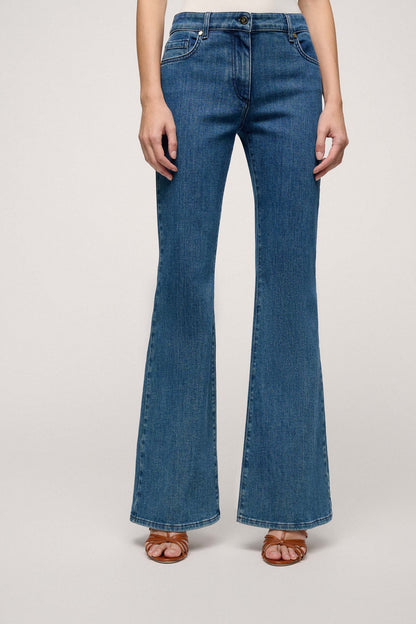 Slim Flared Jeans_Accredito_1239_01