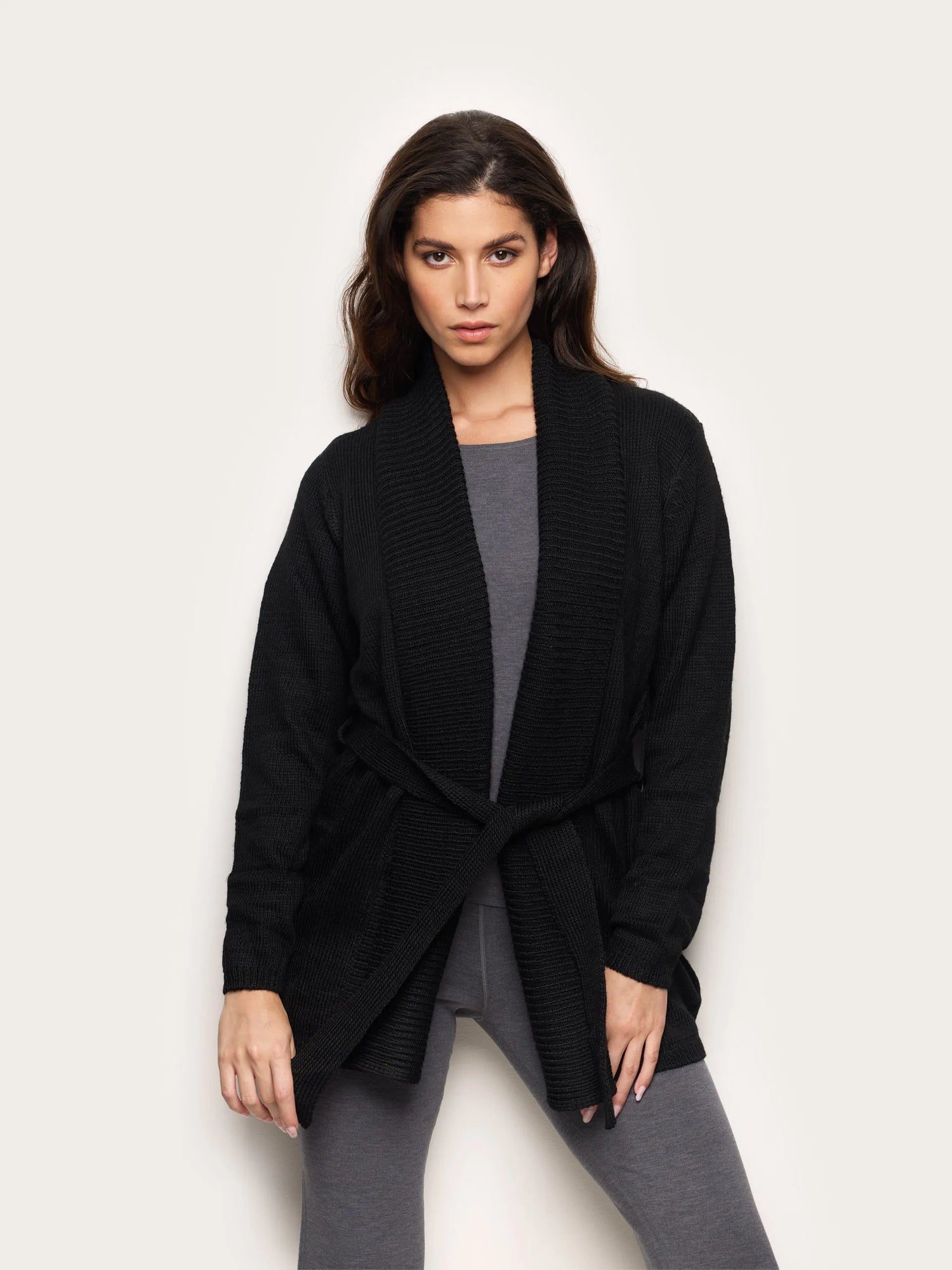 Yamamay_Black_Easy Living Wool Cardigan_ACDD184003_072_01
